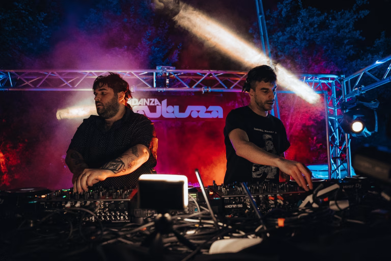 NOTA B2B PEARL DANZA FUTURA by @raulfc_film-09